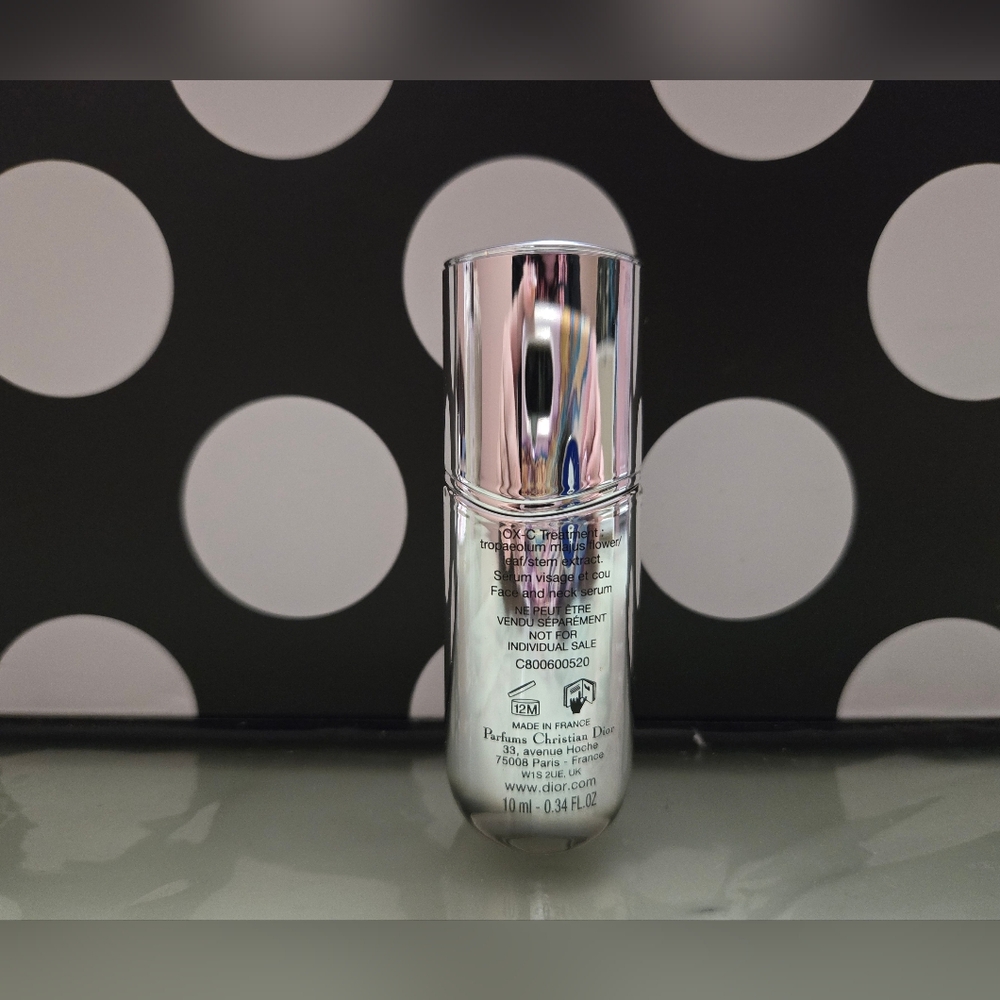 ✨️Dior Serum✨️ - Picture 3 of 4